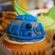 Illustration for article titled Star Wars Cupcakes